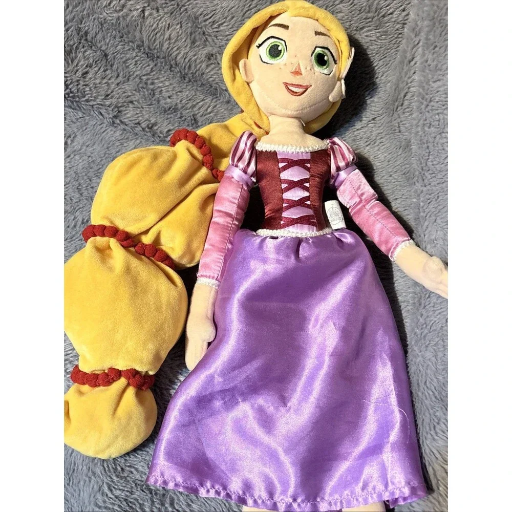 Disney Store Tangled the Series Rapunzel Plush 18